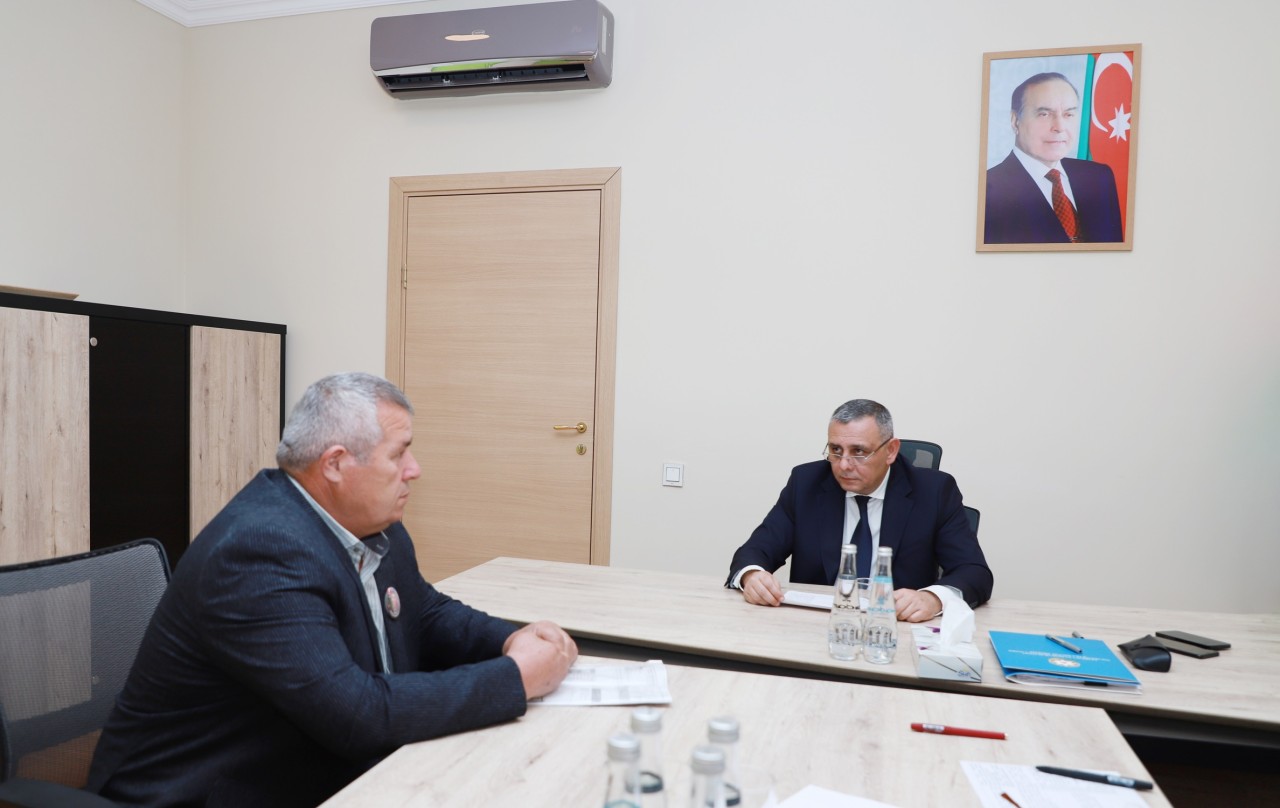 Mürsəl İbrahimov Tovuzda vətəndaşların problemlərini dinlədi - FOTOLAR